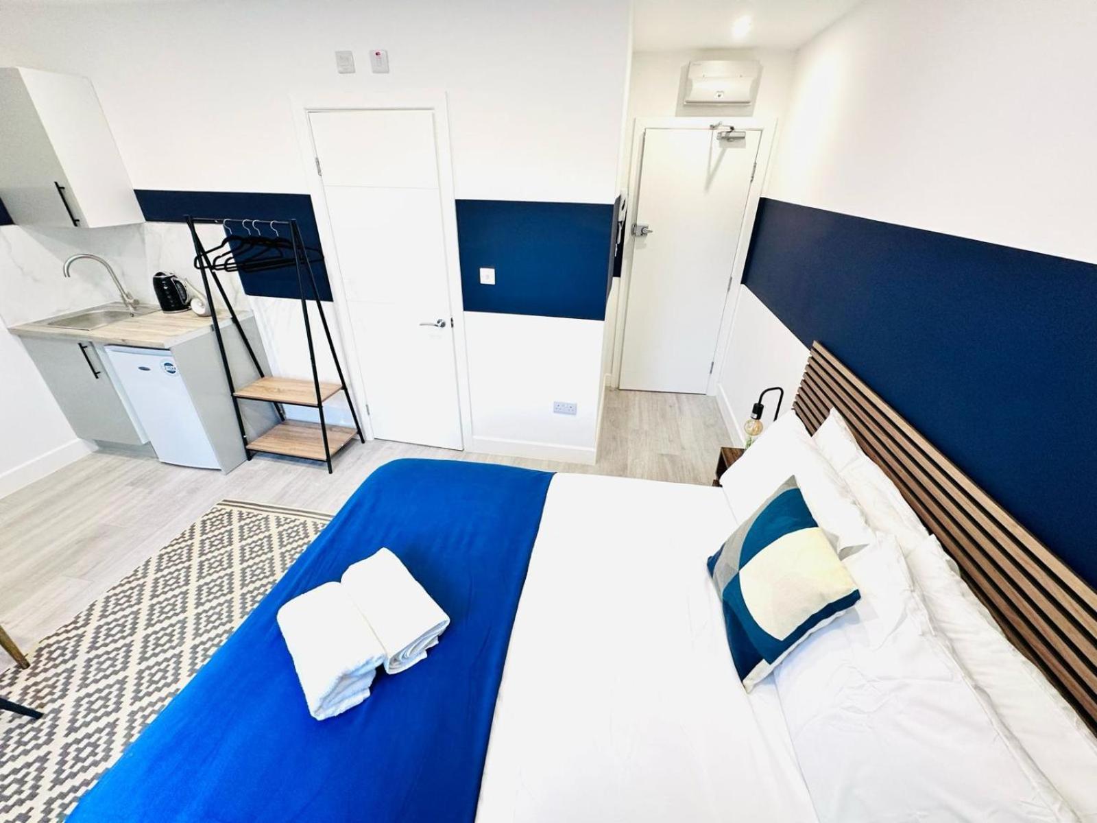 London 58 Blue House City Center Studio, Top Spot Εξωτερικό φωτογραφία