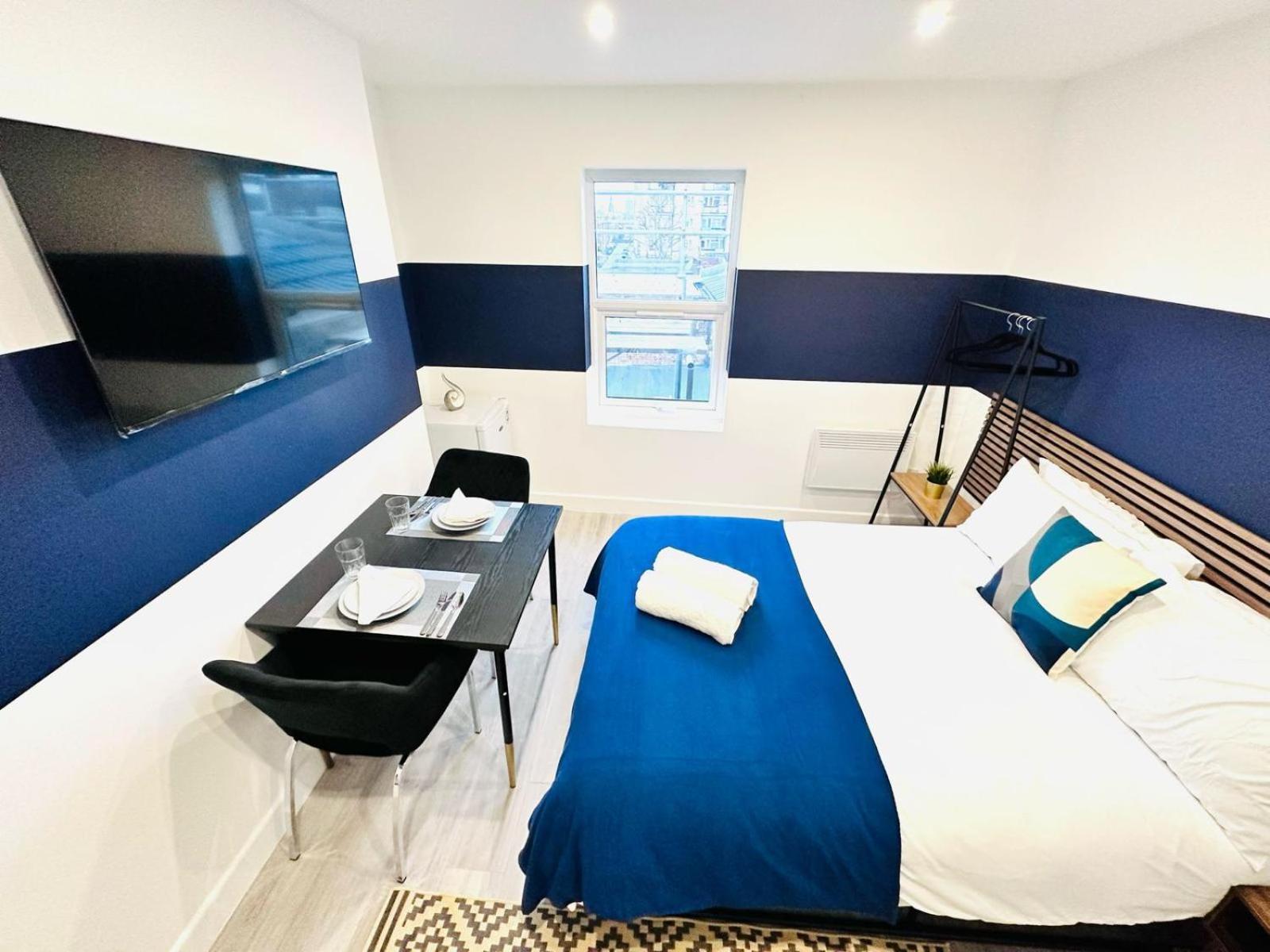 London 58 Blue House City Center Studio, Top Spot Εξωτερικό φωτογραφία