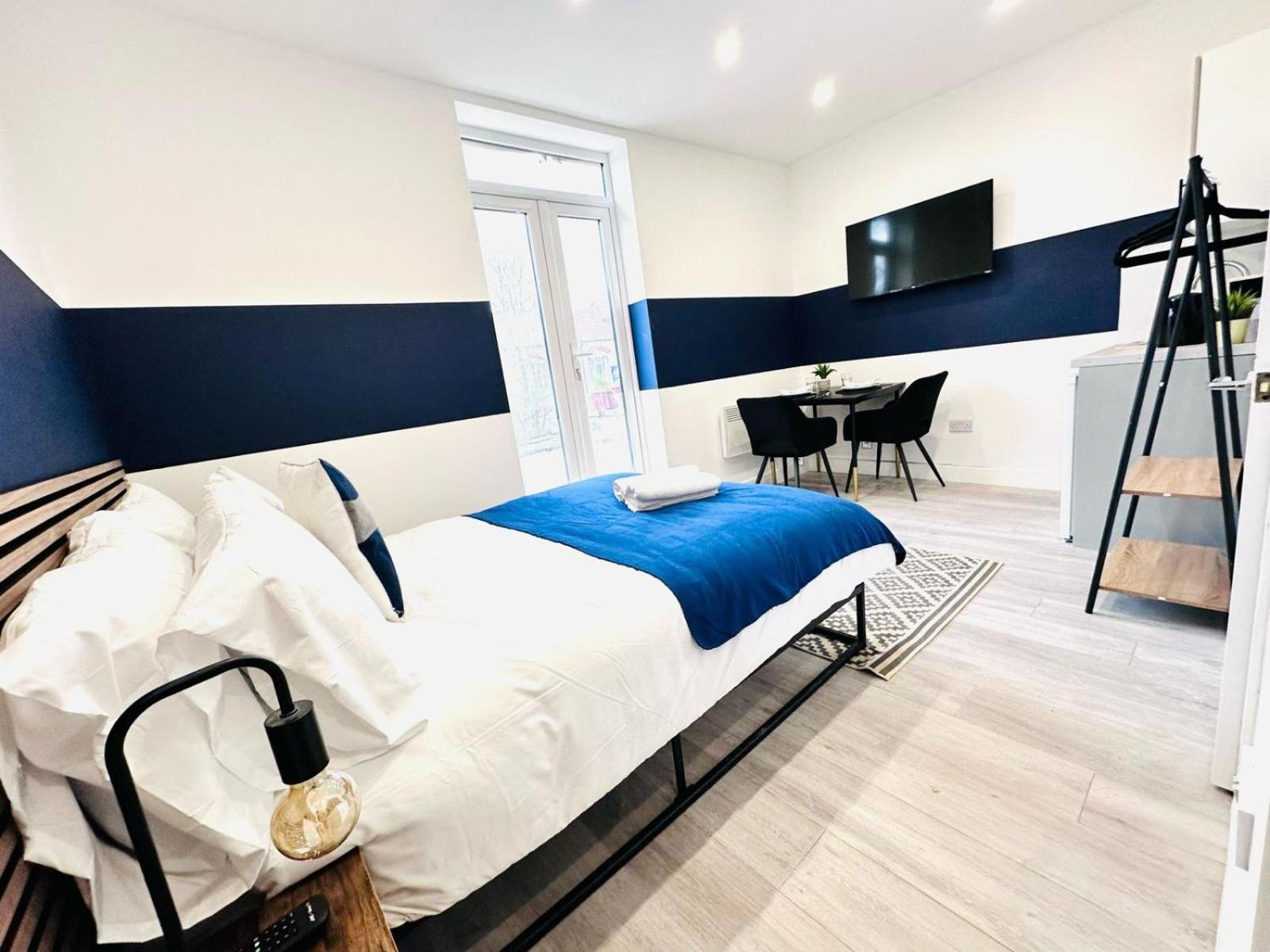 London 58 Blue House City Center Studio, Top Spot Εξωτερικό φωτογραφία