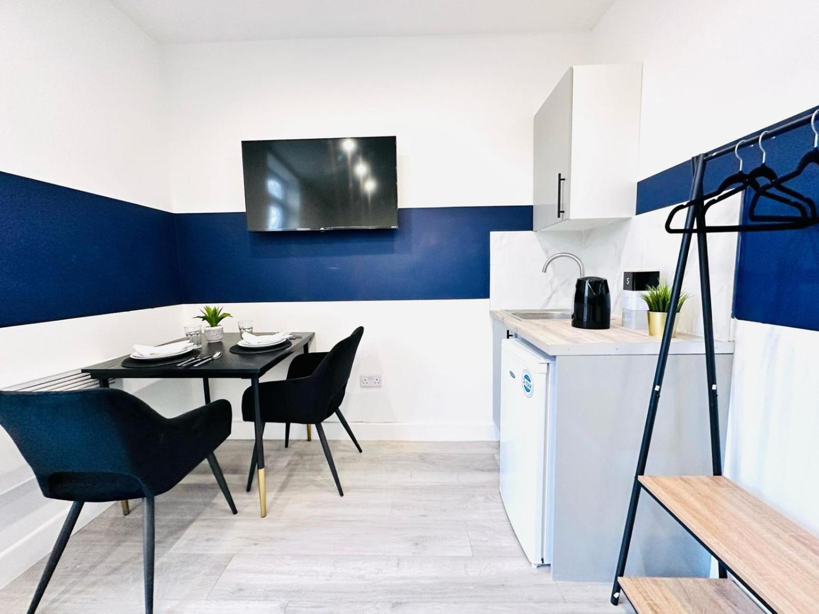 London 58 Blue House City Center Studio, Top Spot Εξωτερικό φωτογραφία
