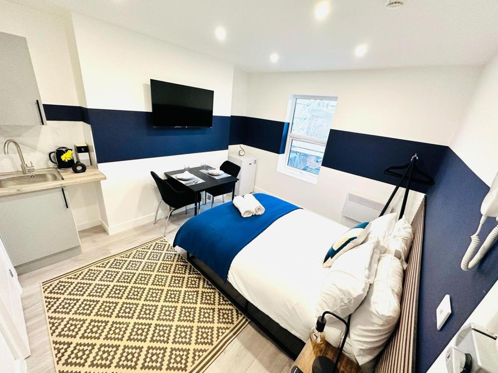 London 58 Blue House City Center Studio, Top Spot Εξωτερικό φωτογραφία