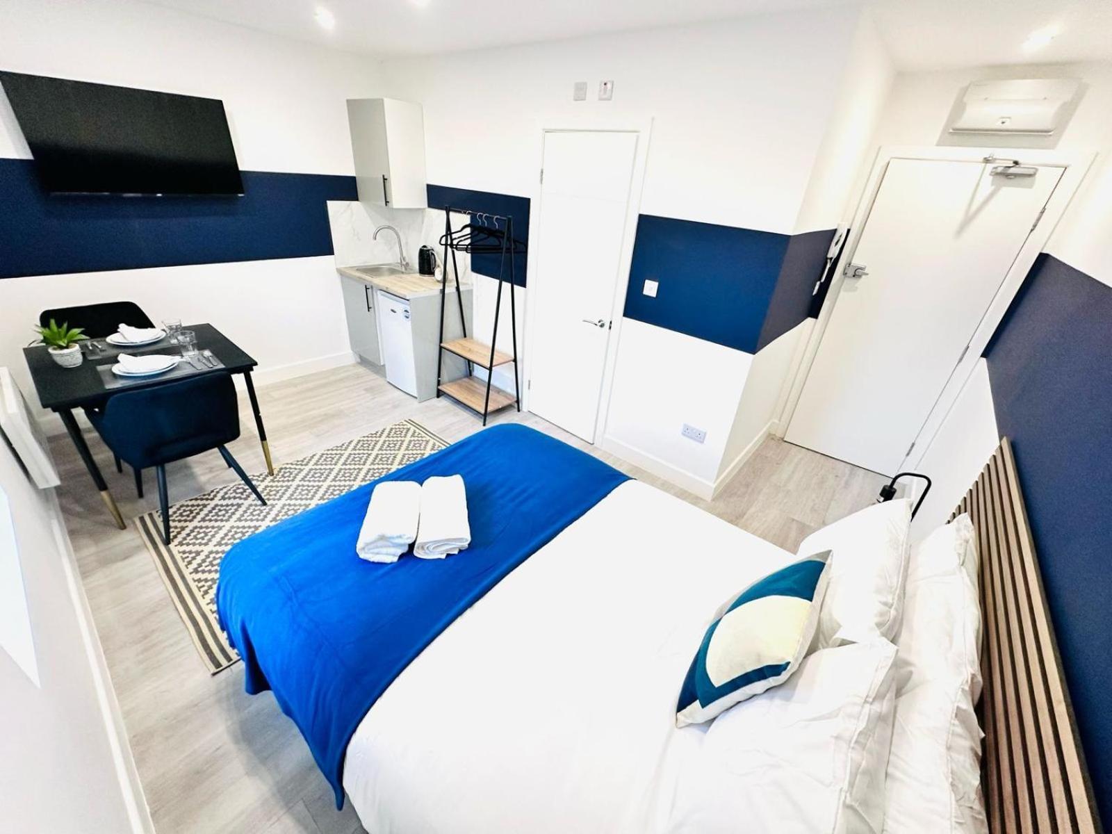 London 58 Blue House City Center Studio, Top Spot Εξωτερικό φωτογραφία