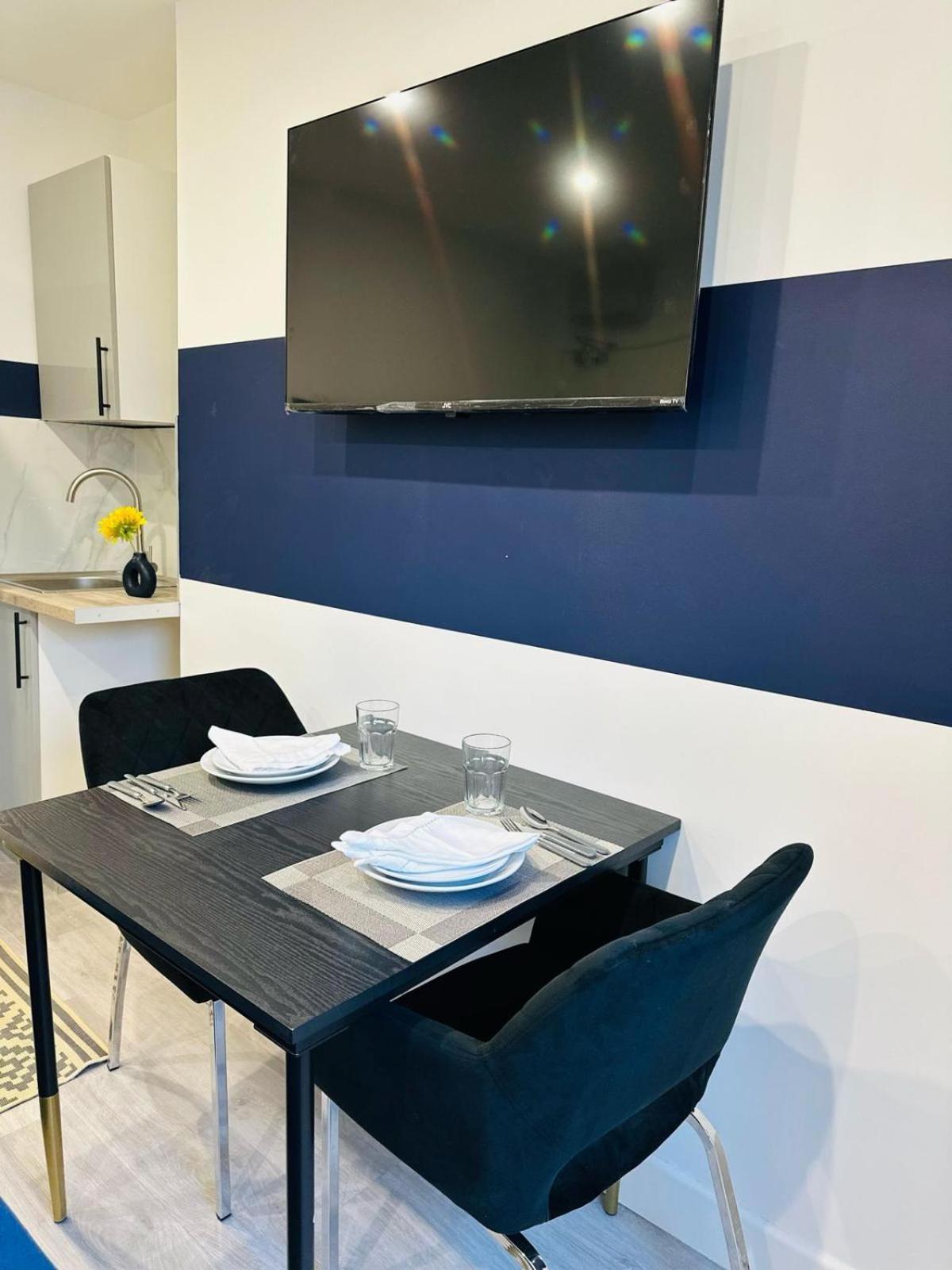 London 58 Blue House City Center Studio, Top Spot Εξωτερικό φωτογραφία